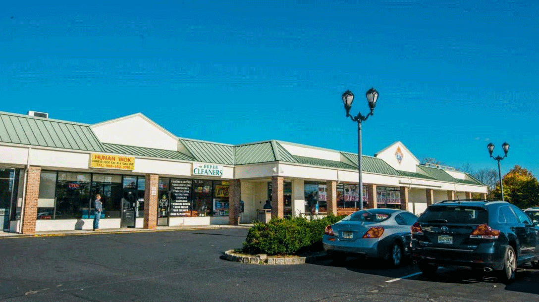 Finderne Shopping Center
